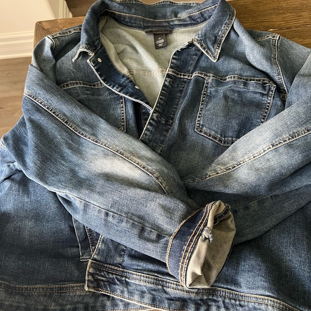 Runs about 22 size